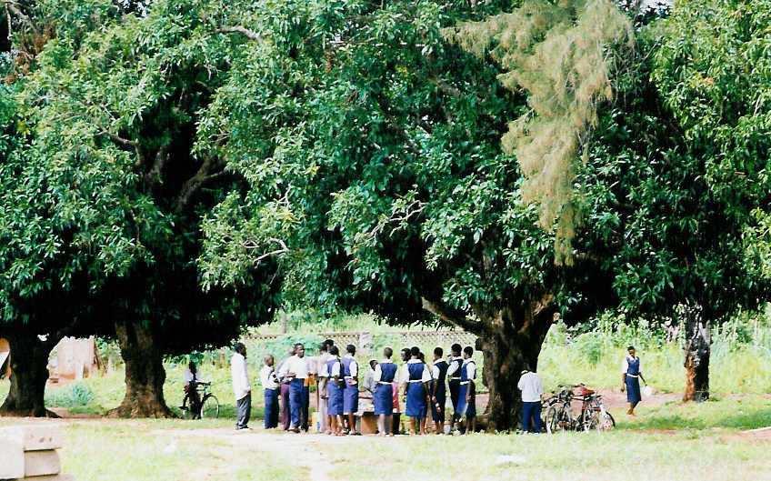 uzebbaschool.jpg